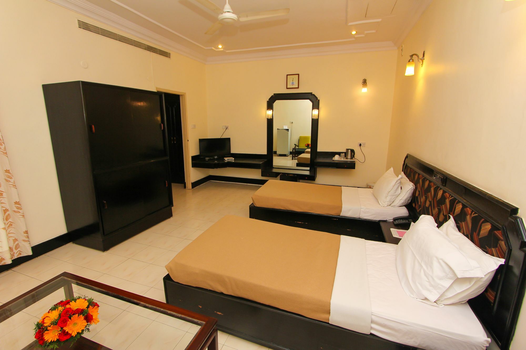 Hotel Ballal Residency Bangalore Luaran gambar